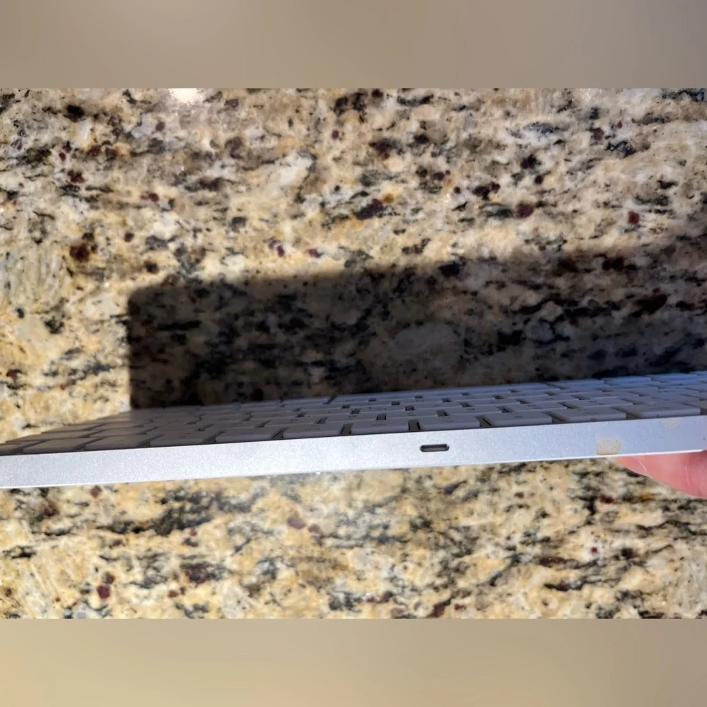 White Wireless Keyboard